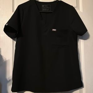 Woman’s Figs Scrub Top